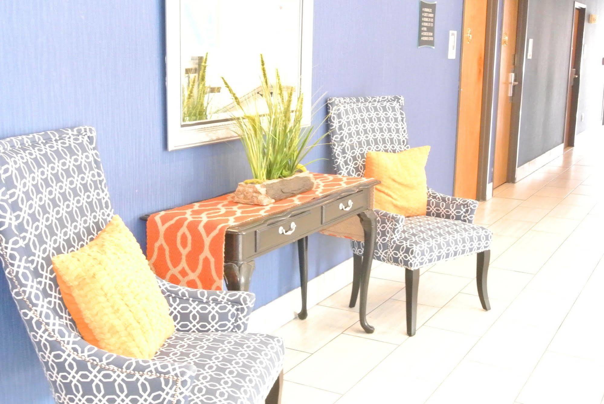 Guesthouse Inn&Suites Lexington Extérieur photo