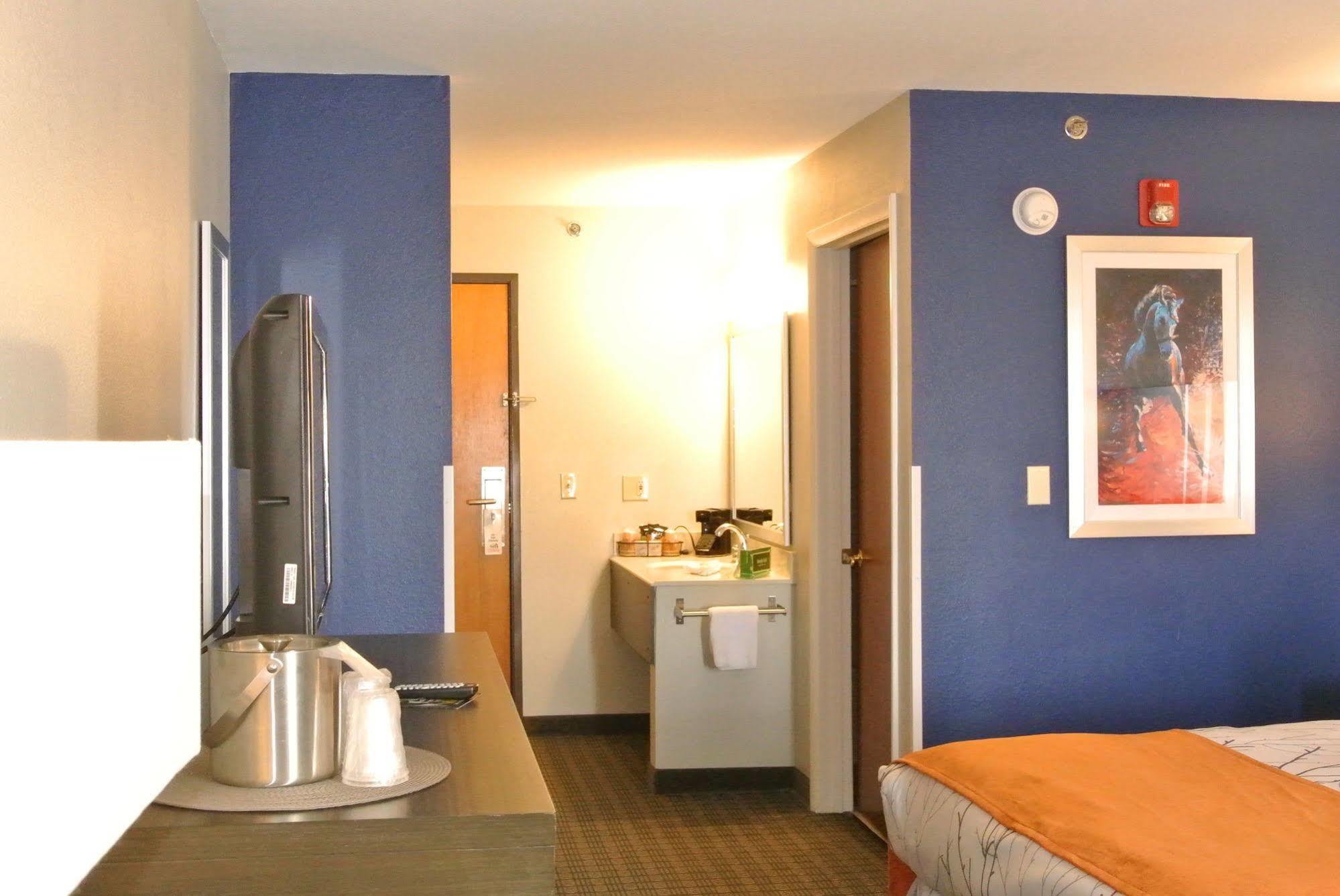 Guesthouse Inn&Suites Lexington Extérieur photo