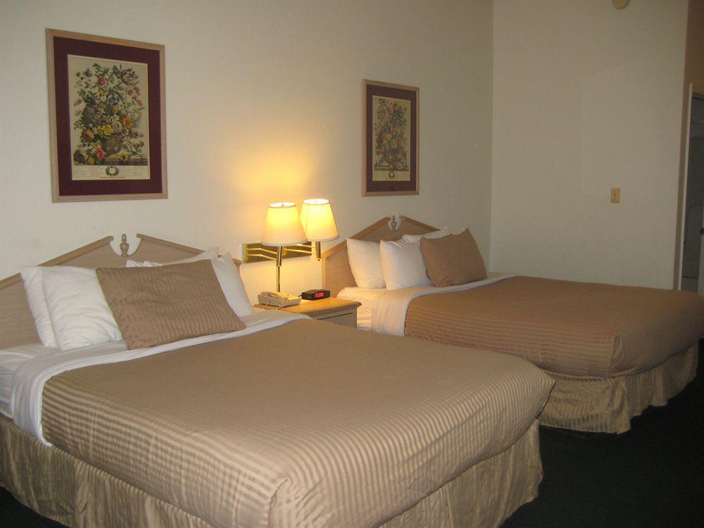Guesthouse Inn&Suites Lexington Extérieur photo
